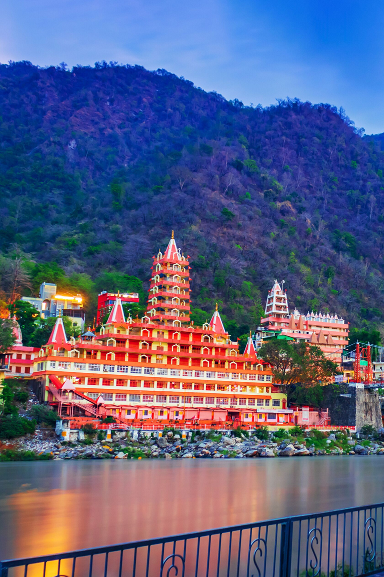 5 Reasons to Stay on the Ganga in Rishikesh